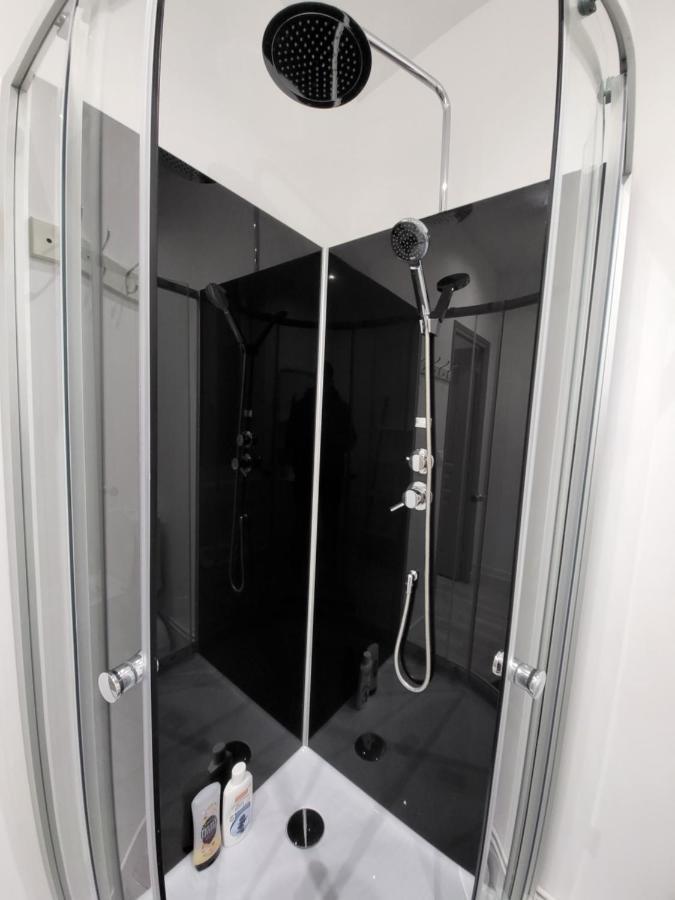 Appart Luxueux Entre Amiens Centre Et Amiens Sud Apartment Exterior photo